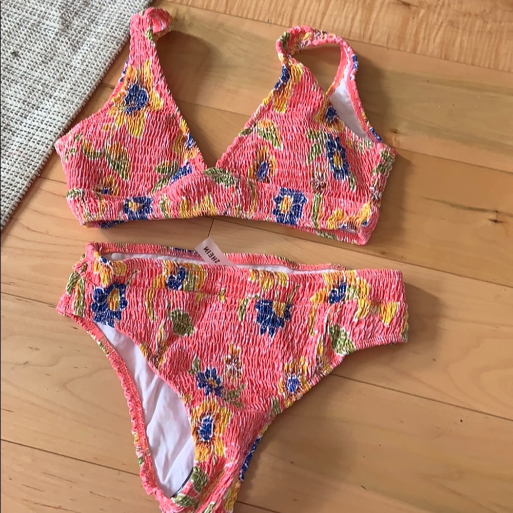Floral print bikini